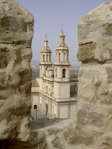 Iglesia de Olvera